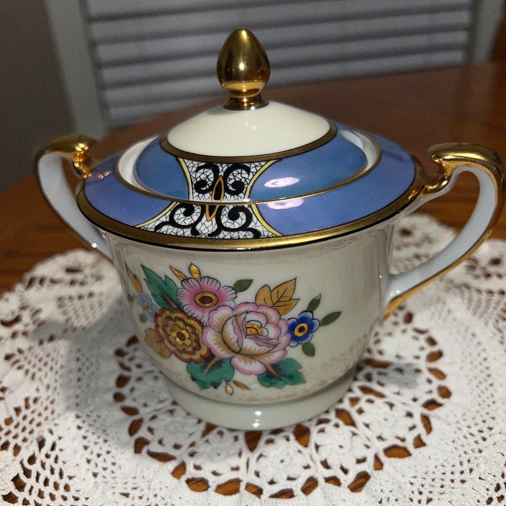 Vintage Noritake Blue Lustre Hand painted Sugar Bowl with Lid